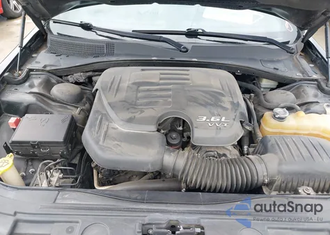 2013 Chrysler 300 Motown z USA, uszkodzony, nr VIN 2C3CCAAGXDH658212